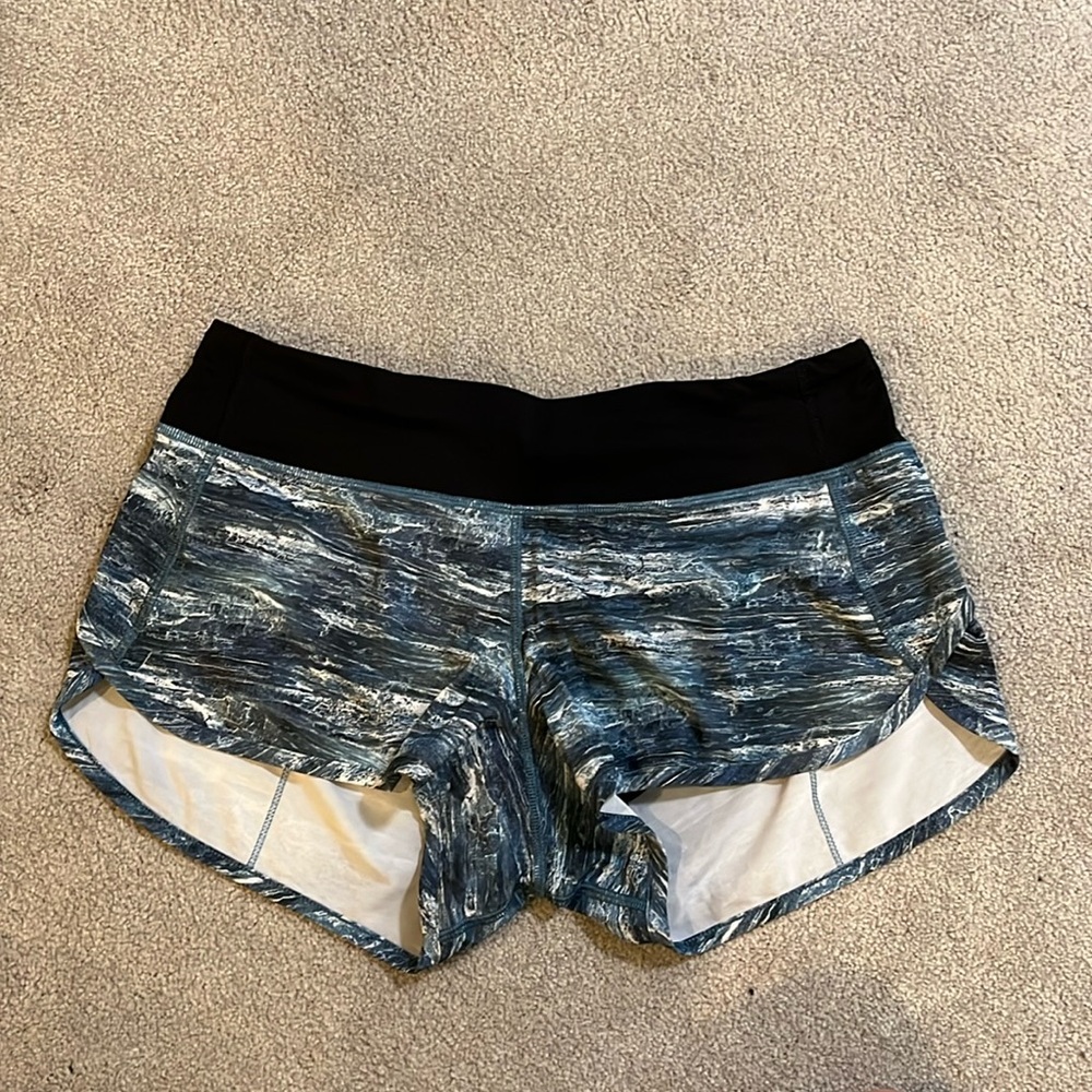 Lululemon Speed Short *4-way Stretch 2.5"
